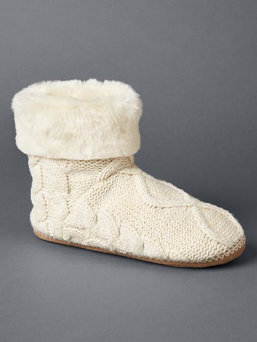 Cable bootie slippers
